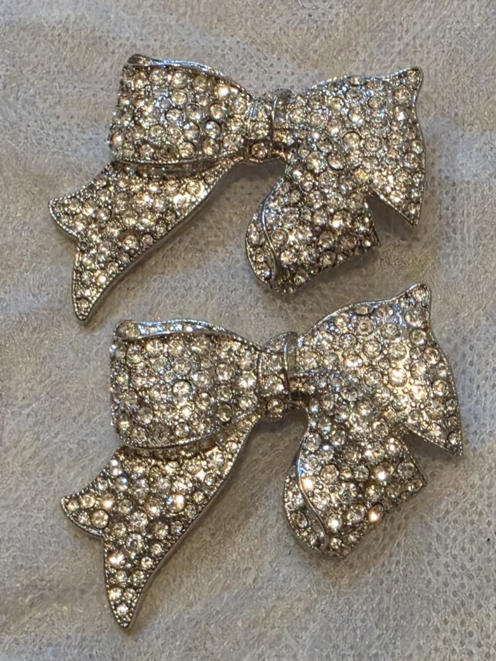 Sparkling Silver Bow Brooch